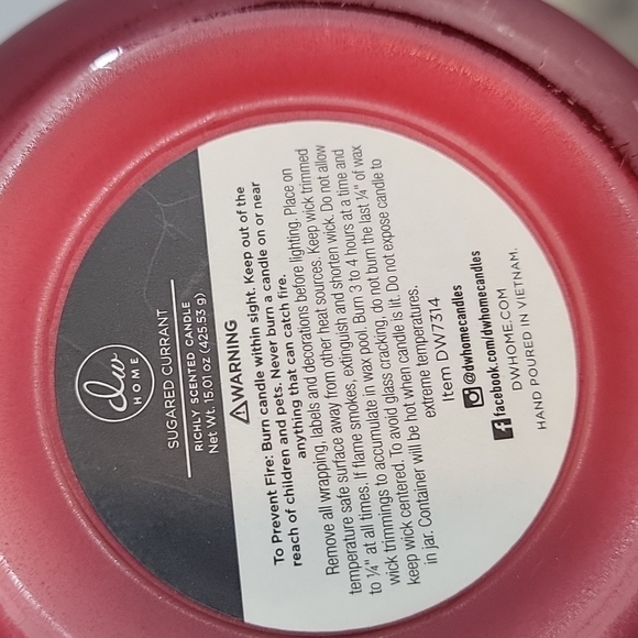 DW HOME SUGARED CURRANT 2 wick candle - Picture 4 of 6